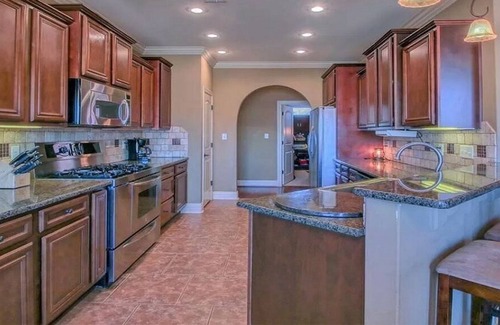 Maumelle House | Luxurious 4 Bedroom - Perfect for large groups