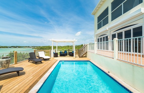 Venetian Road Settlement Villa | Luxurious 5 bedroom waterfront villa in the heart of Providenciales