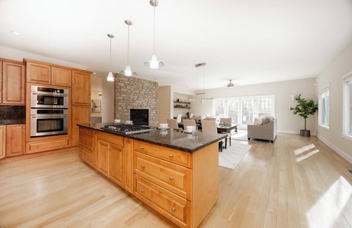 Chadds Ford House | Luxurious 5-bedroom 5.5 bath house with AC, WiFi in charming Chadds Ford