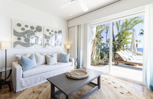 Palmilla Villa | Luxurious 5bd Del Mar Palmilla Villa Staffed and Swimmable Beach