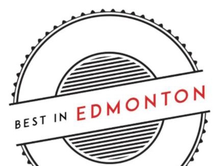 Northwest Edmonton House | LUXURIOUS 6 Bed Home I Fireplace I near Sports Park I with Double Garage & Fast WiFi!