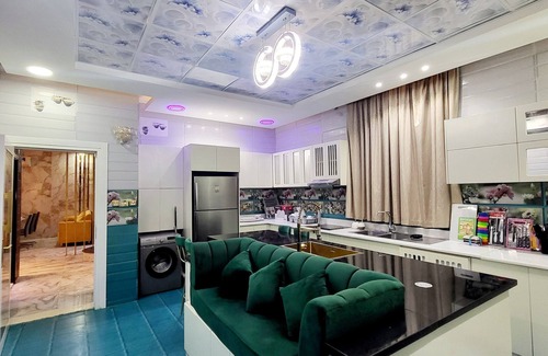 Ajman Villa | Luxurious 6 Bedrooms Villa with Private Swimming pool.