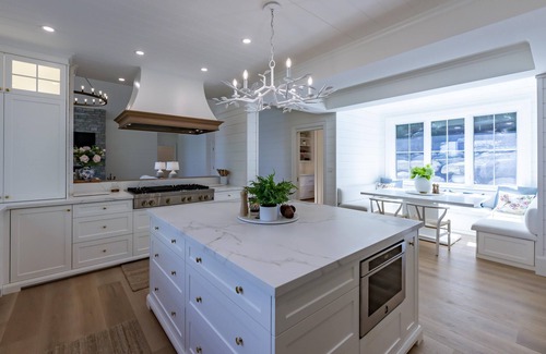 Seguin Cottage | Luxurious 7 bed 7 bath cottage on Lake Rosseau! Sauna! Gym!