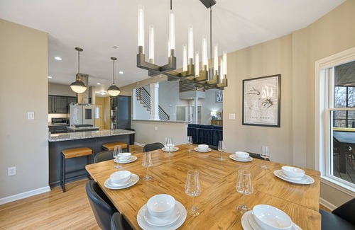 Bumpass House | Luxurious 8-Bed Lakefront Retreat with Private Beach, Hot Tub & Sauna!
