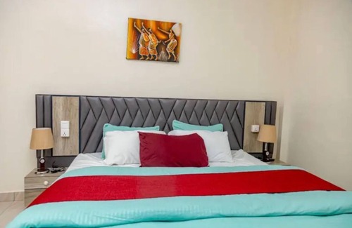 Remera Hotel | Luxurious 8-bedroom hotel with WiFi, breakfast, and centrally located in Kigali