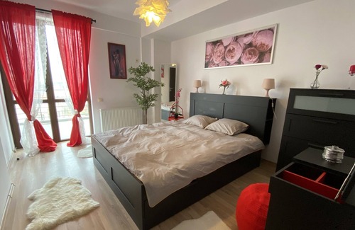 Bragadiru Apartment | Luxurious and Cosy Penthouse with private parking