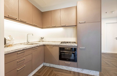 Business Bay Apartment | Luxurious And Stylish 1br With Amazing City Views