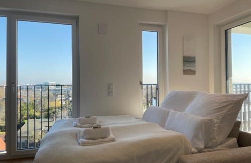 Schoenefeld Apartment | Luxurious and stylish apartment at BER Airport