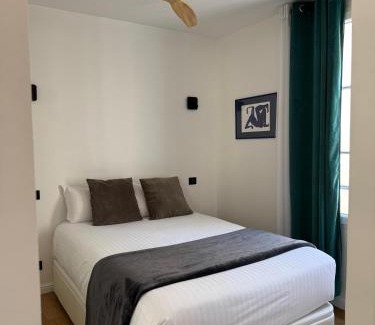Val-de-Grace Apartment | Luxurious apartment - center of Paris