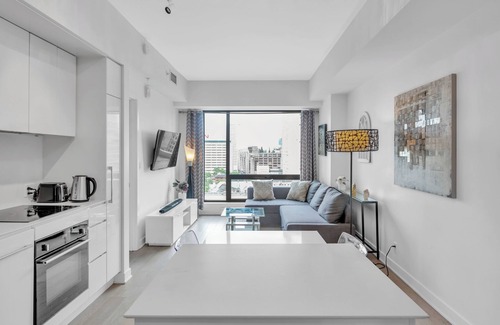 Southwest Apartment | Luxurious Apartment DownTown GYM+Sauna+Pool