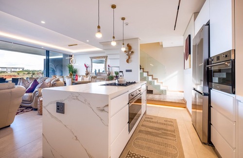 Salt Rock Apartment | Luxurious Apartment in Ballito