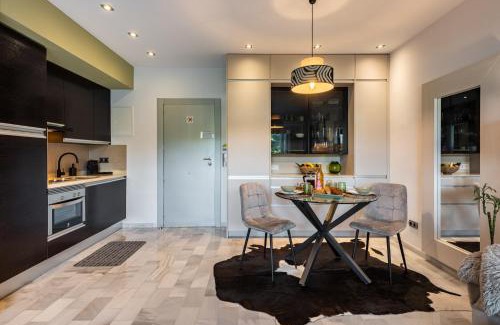 Marbella Apartment | Luxurious Apartment in 5-Star Hotel del Golf