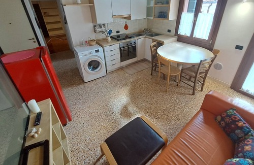 Monselice Apartment | Luxurious apartment housed in a historic building in the center!