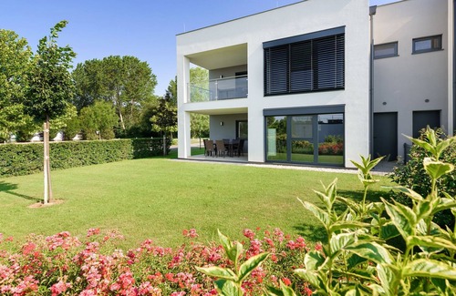Zsira Apartment | Luxurious Apartment near Lutzmannsburg Thermal Baths