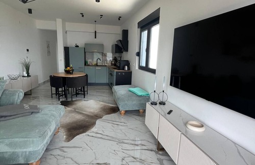 Denovici Apartment | Luxurious apartment with sea view in the Bay of Kotor