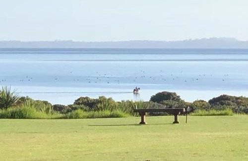 Clarks Beach House | Luxurious Beachfront House in Clarks Beach