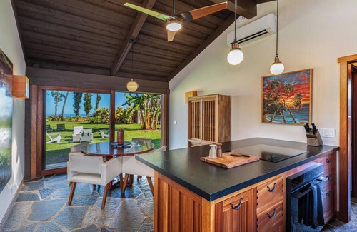 Hanalei House | Luxurious Beachfront Retreat