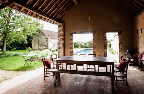 Precy-sur-Vrin House | Luxurious Burgundy farmhouse