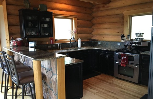 Crystal Lake Cabin | Luxurious Cabin Located In Northwest Colorado, USA