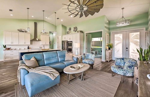 Naples House | Luxurious Canal-Front Retreat w/Game Room!