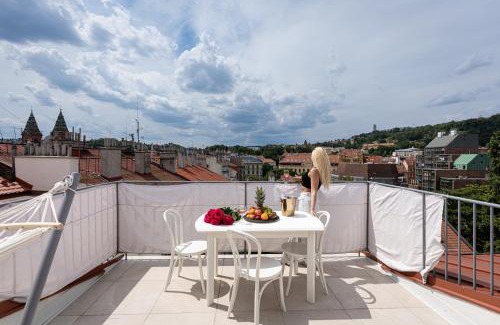 Nove Mesto Apartment | Luxurious Castle Suite