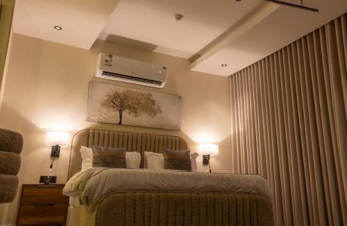 Al-Hamra'a Apartment | Luxurious cinema studio near the sea with self check-in