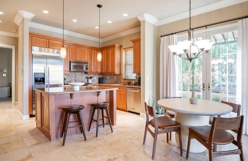 Lake Las Vegas Condo | Luxurious condo in beautiful Lake Las Vegas - Golfing, Hiking, Swimming nearby!