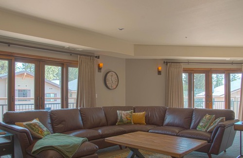 McCall Condo | Luxurious Condo in the Middle of Downtown McCall