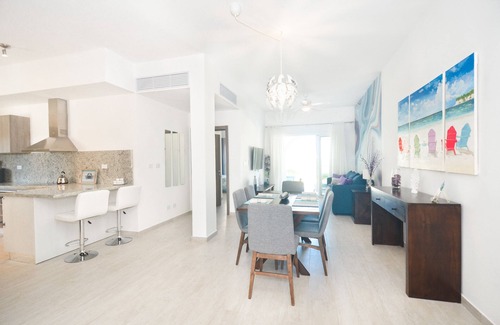 Bavaro Condo | Luxurious Condo on Cana Bay Golf Course w/private Beach Club next to Hard Rock