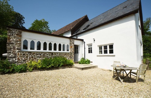 Romansleigh Cottage | Luxurious cottage in 70 acres with private lake, fantastic views and walks