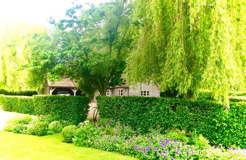 Moffat House | Luxurious Country Barn
