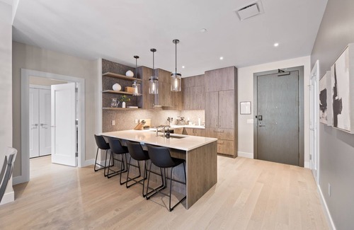 Snowbird Condo | Luxurious Deer Valley Ski Condo for 6 guests | Mountain Views, New Runs Open!