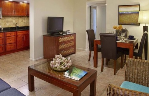 Palm Beach Hotel | Luxurious Divi Phoenix One Bedroom Villa. Full Resort Access!