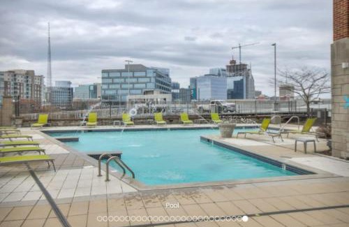 Rolling Mill Hill House | Luxurious Downtown 2 bedroom 2 bath with views 1M