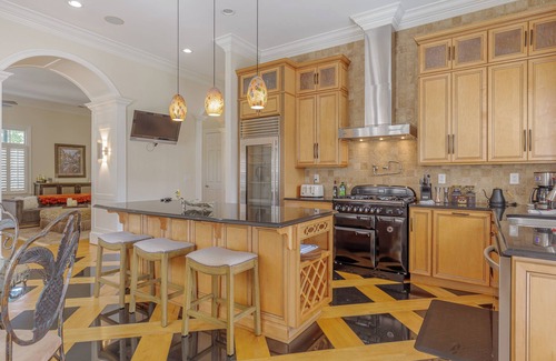 Southside House | Luxurious downtown retreat located in Greensboro NC!