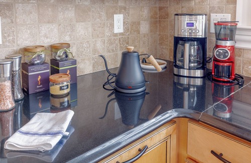 Southside House | Luxurious downtown retreat located in Greensboro NC!