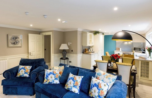 Killarney Apartment | Luxurious Duplex Apartment