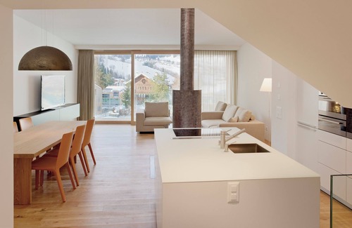 Flims Apartment | Luxurious duplex apartment with 4 bedrooms available for a max. 8 persons.