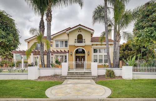 Rowland Heights Villa | Luxurious East Los Angeles Mansion