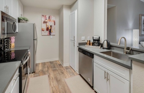 Rocklin Apartment | Luxurious & Elegant, Perfect 5-Star Long Term Stay