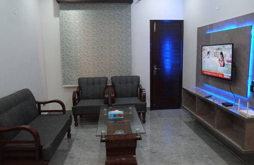Gulshan-e-Iqbal Apartment | luxurious Family Apartment CP BERAR SOCIETY