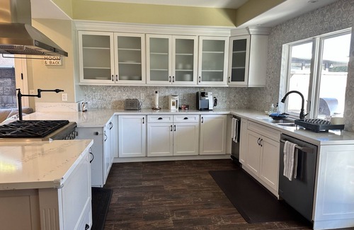 Mira Mesa House | Luxurious Family Friendly Getaway.