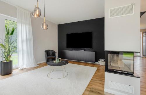 Tornesch House | Luxurious Family House