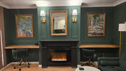 Harrow Apartment | Luxurious Flat 19min from London, 7min to station