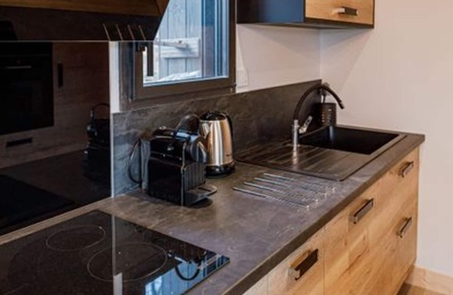 Le Chambon-sur-Lignon Cottage | Luxurious Lodge with Private Hot Tub, Golf Access, & Family Activities