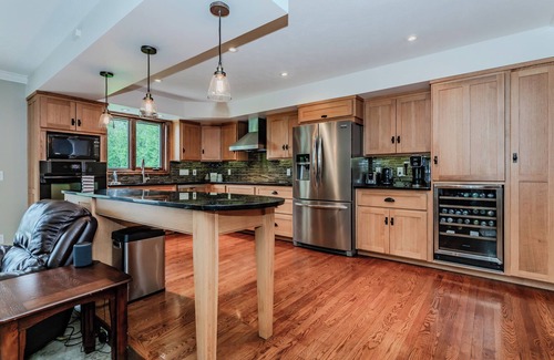 Georgian Bluffs Cottage | Luxurious Georgian Bay Escape at The Madison