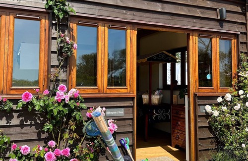 Les Clos Landais Cabin | Luxurious Glamping Tent with Panoramic Sea Views - sleeps 6!