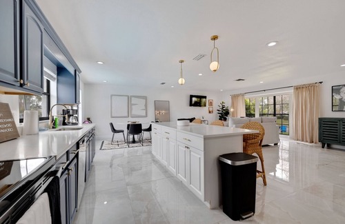 Harbor Hills House | Luxurious Harbor Pool Home minutes from Indian Rocks Beach sleeps 22
