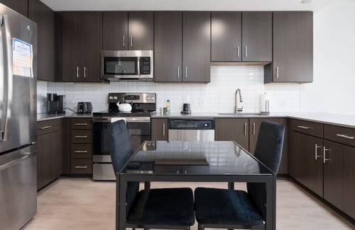 Market East District Apartment | Luxurious/ High Rise/ Downtown
