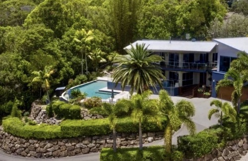 Cobaki Apartment | Luxurious Hinterland Retreat-15 Mins From Coolangatta!